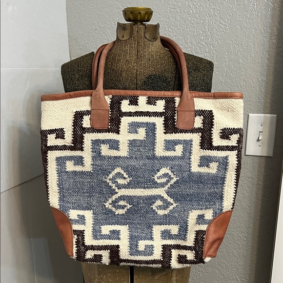 Mo&Co Handbags - ANTHROPOLOGIE MO&CO. LEATHER & WOOL LARGE TOTE BAG